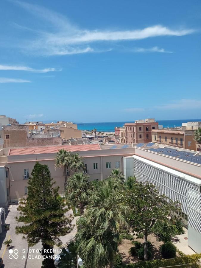 Appartement Fronte Mare à Trapani Extérieur photo